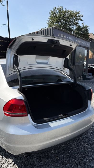 Volkswagen Passat B7 2012