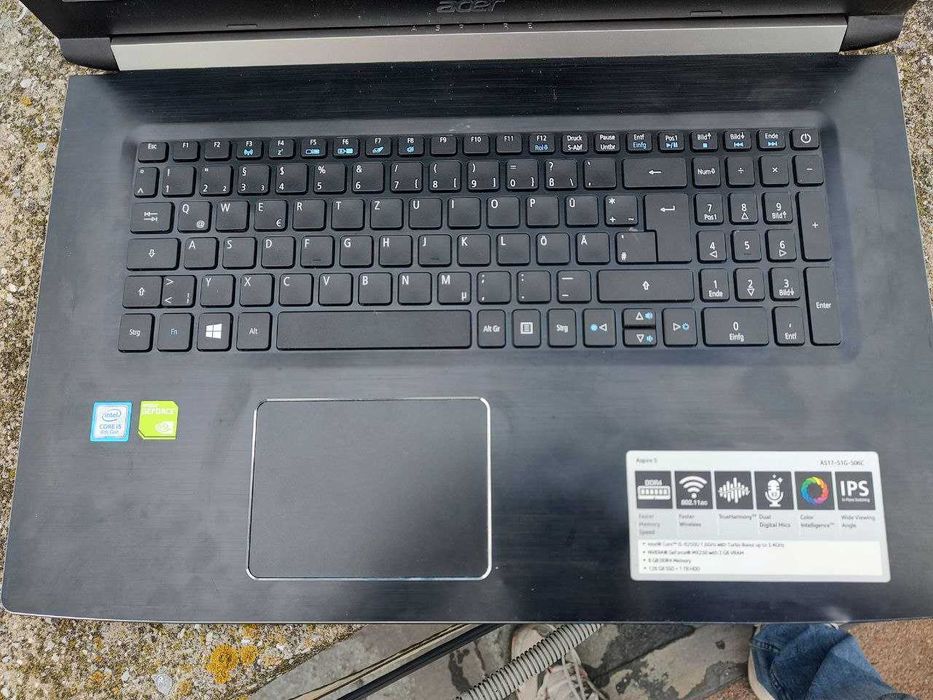 Ноут для игр,работы с большим екраном i5, mx250,ddr4 , ssd