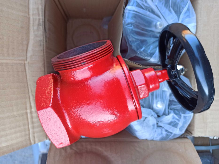 Кран пожарный 65 мм угловой