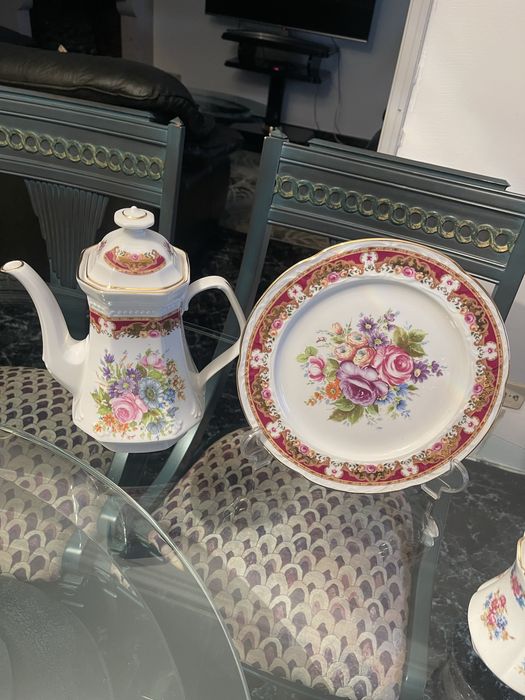 Pratos e jarros decorativos443068261052590083