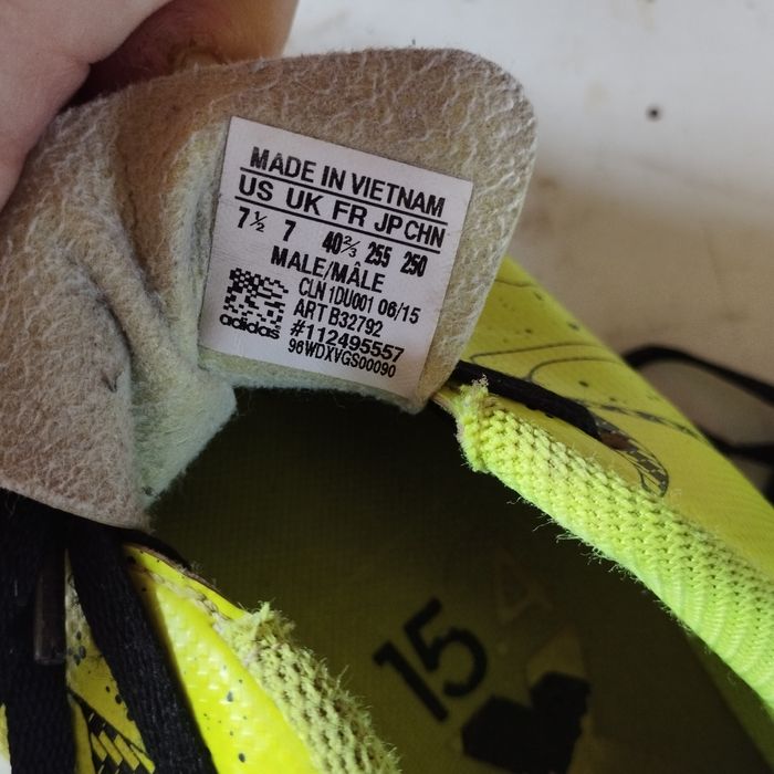 Buty sportowe chłopięce
