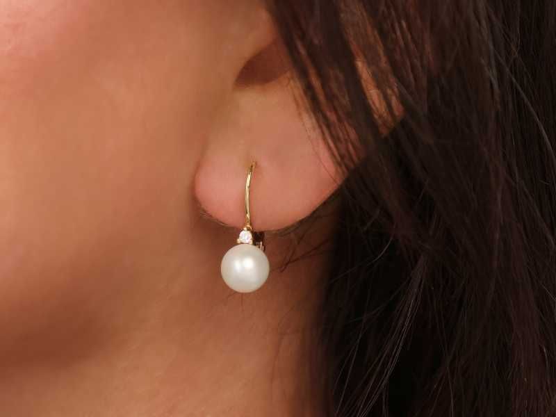 Kolczyki złote angielskie zapięcie z perełkami PR 585