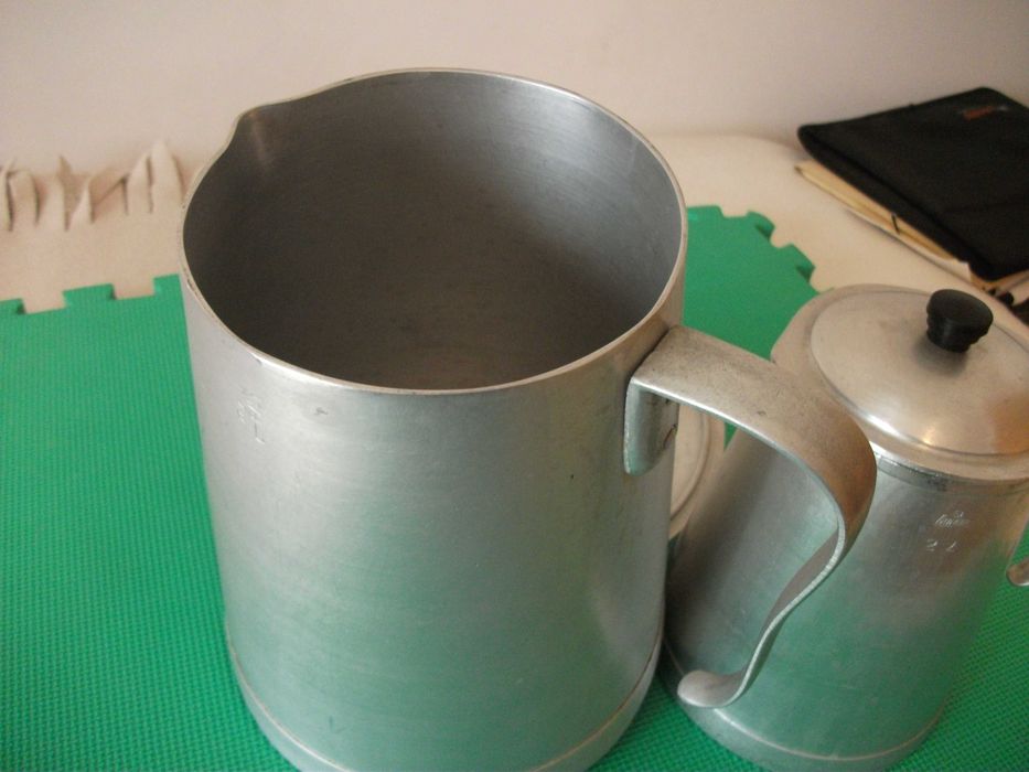 Cafeteiras em alumínio  grosso para cozinha de - 5 litros e 1,5 litros