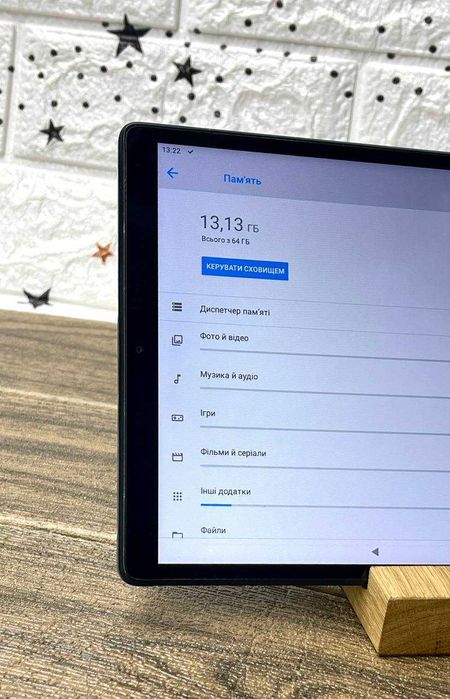 Планшет Lenovo 4/64 "LTE"