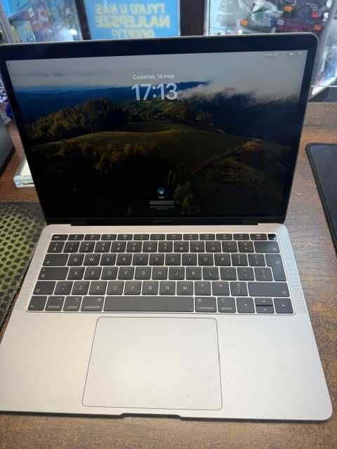 777/ Macbook Air Retina 13 2019 A1932