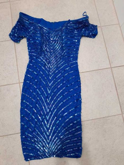 Cekiny z sukienka na ramiona, bez pleców, obcisła, suknie na bal M/L