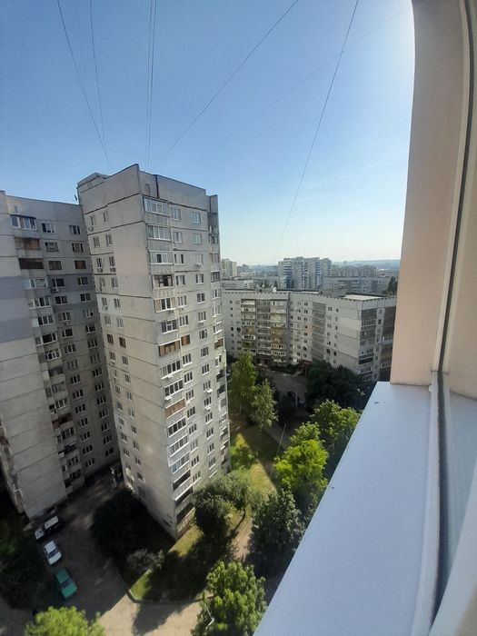 Продам 1 к.кв. ул. Соборности Украины 242 , метро Салтовское