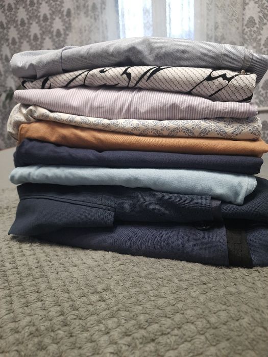 Лот чоловічого одягу (52 розмір)