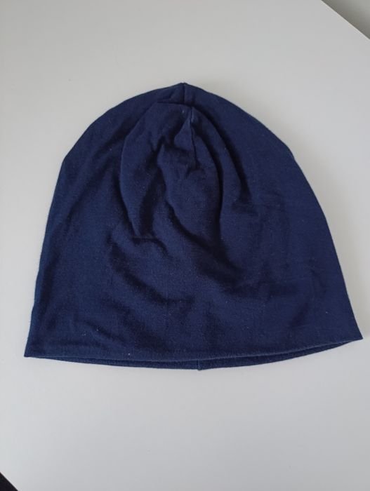 Czapka na głowę granatowa