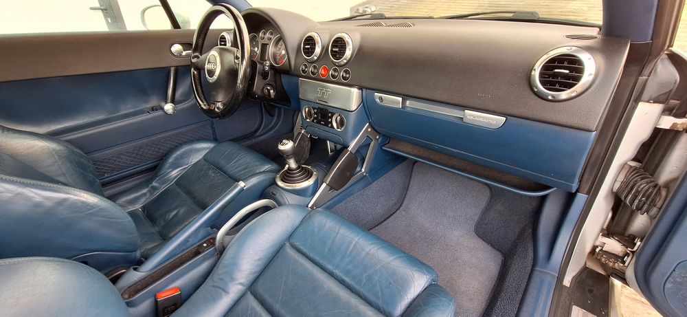 Audi tt QUATTRO 180cv