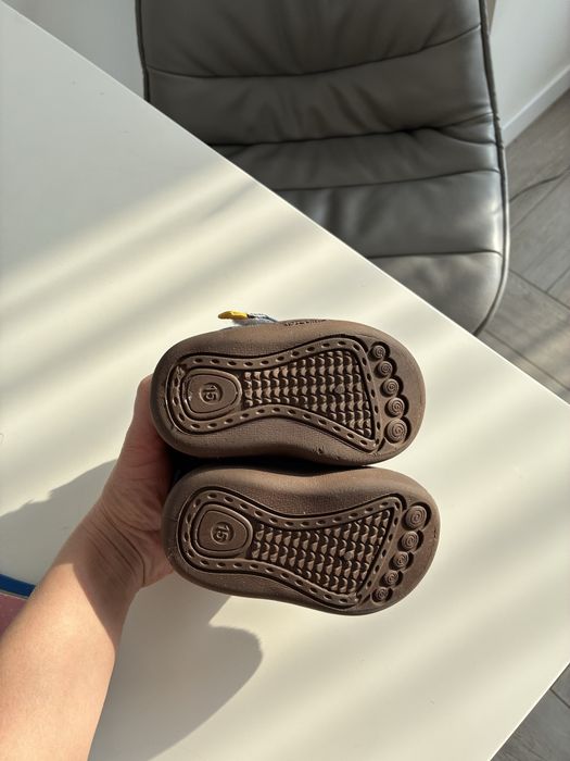 Продам ботиночки 15 р