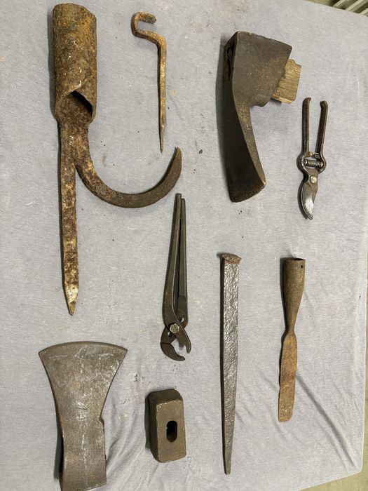 Zabytkowy topór inne stare