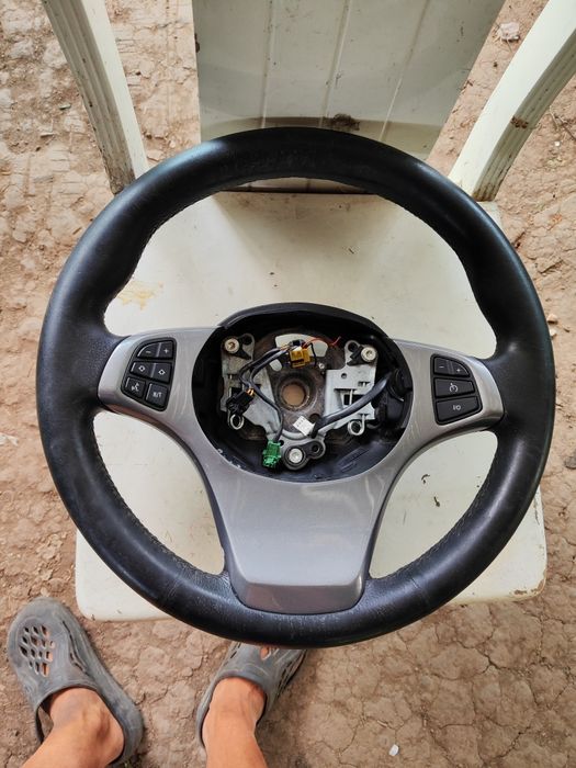 Продаи Руль бмв х 3