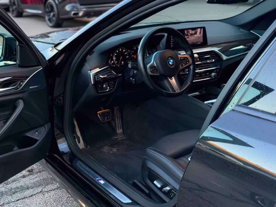 BMW 5 Series 530i xDrive      2019