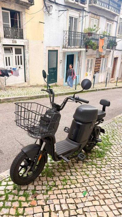 BEE S1 2025, em estado de NOVA / Bicicleta elétrica potente 500W