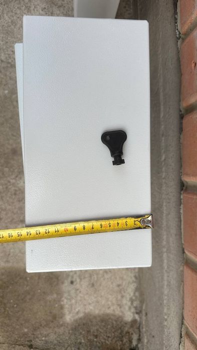 Корпус під 3-ф лічильник 12 модулів IP31 навісний металевий E.NEXT