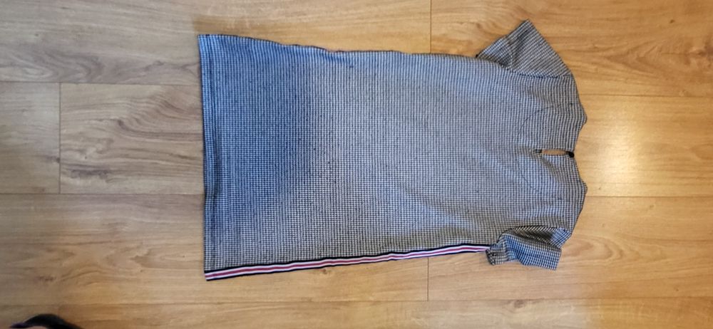 Sukienka 140cm Destination