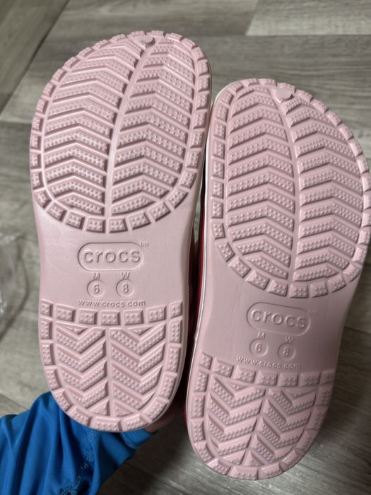 Crocs m6 w8 крокси 23,5 см