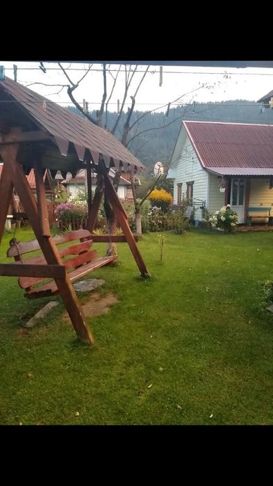 Відпочинок в Карпатах "Сімейний котедж"