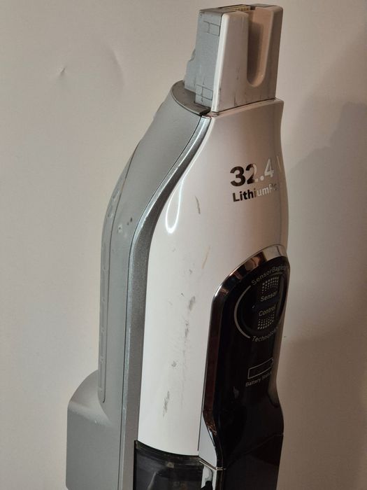 Odkurzacz pionowy Bosch BBH73260K