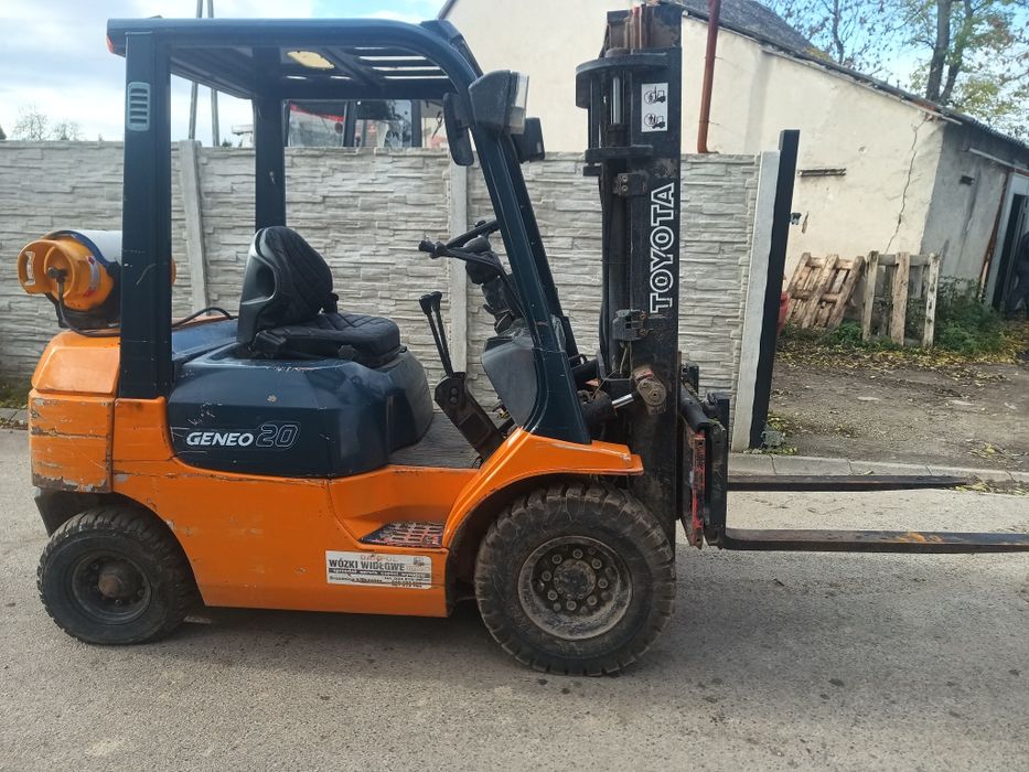 Wózek widłowy TOYOTA geneo 20
