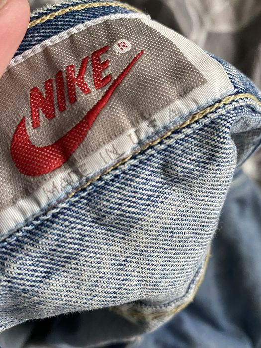 Джинсовые шорты nike