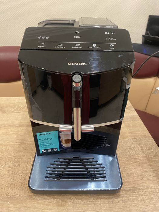 Продам нову кавоварку тільки не олх доставкою!