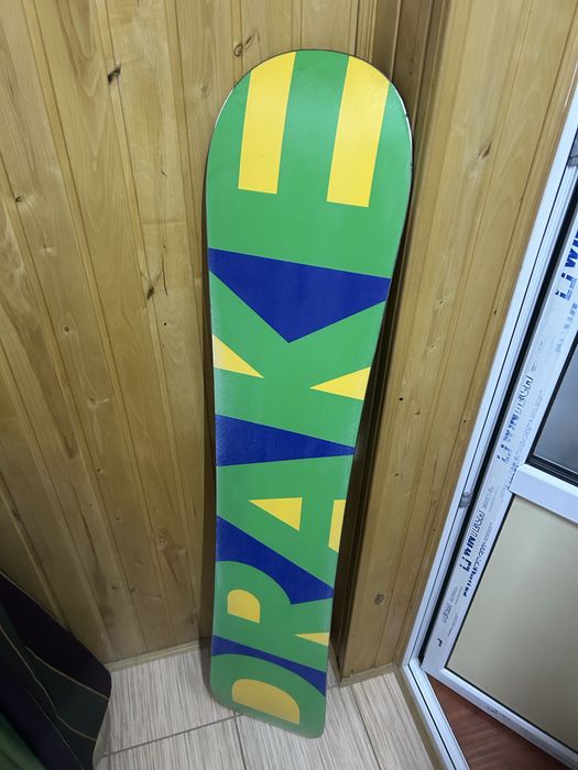 Сноуборд drake 162см
