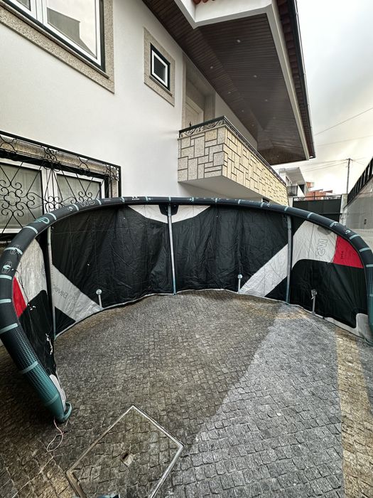 Kite Eleveight WS V6 11m + barra CS Vary(2023)