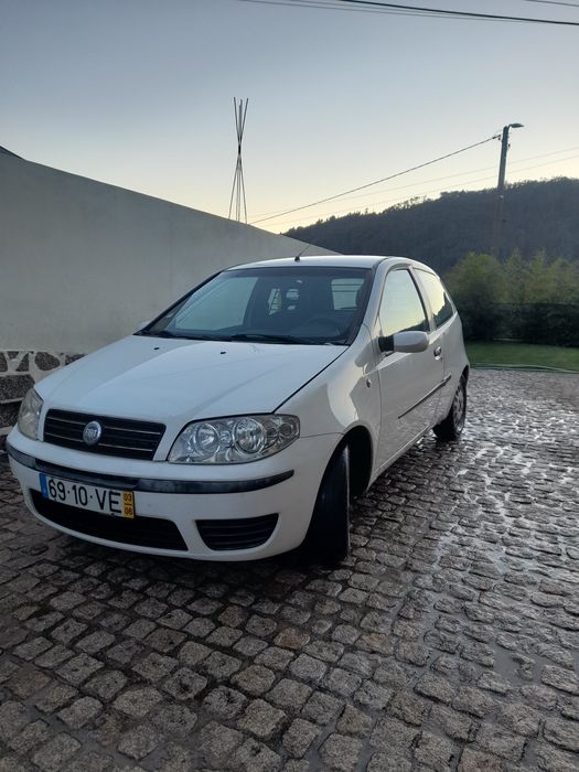 Fiat Punto 2003 de 3 portas