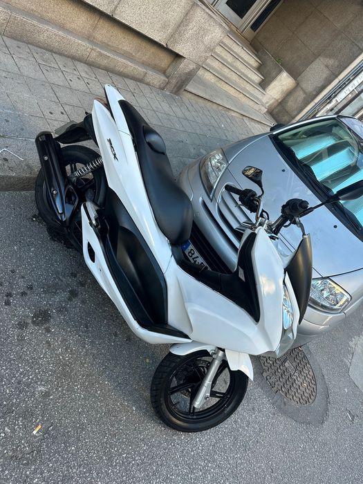 Vendo Pcx 2011 em muito bom estado