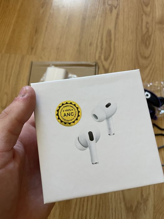 Bezprzewodowe słuchawki Apple AirPods Pro