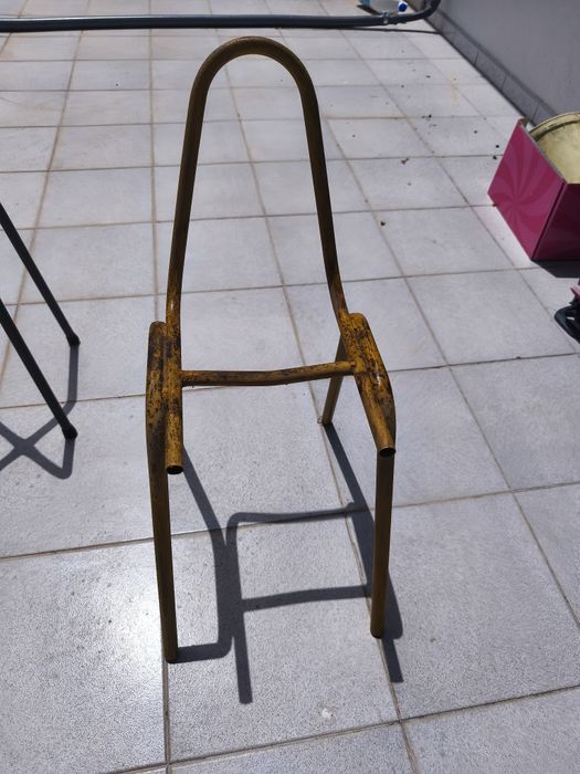 Assento de ferro/estrutura  para cadeira