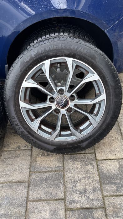 Felgi aluminiowe Skoda VW 16 5x112 plus dystanse