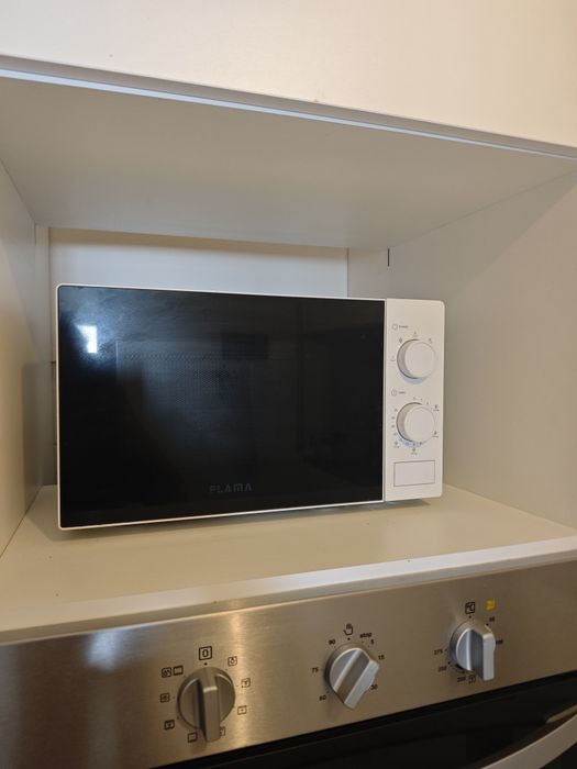 Microondas marca Flama