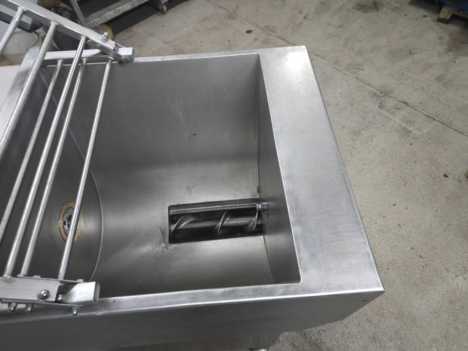 Wilk do mięsa MEISSNER 114mm, 9KW ZASYPOWY! Po remoncie!