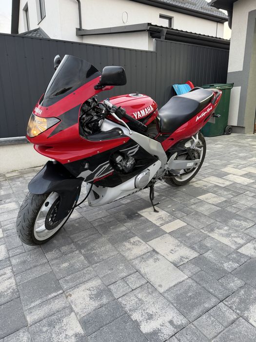 Продам мотоцикл  YAMAHA YZF 600r