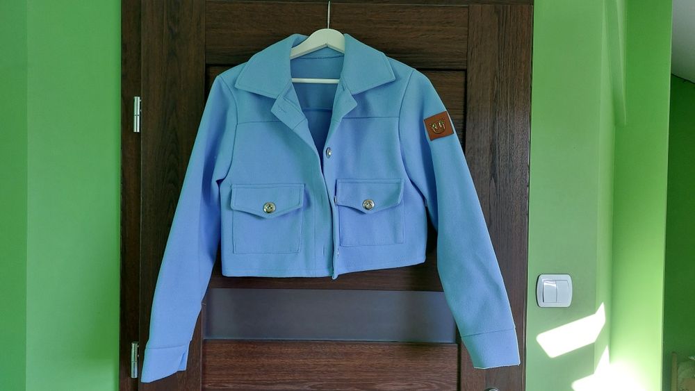 Niebieska błękitna katana ramoneska krótka