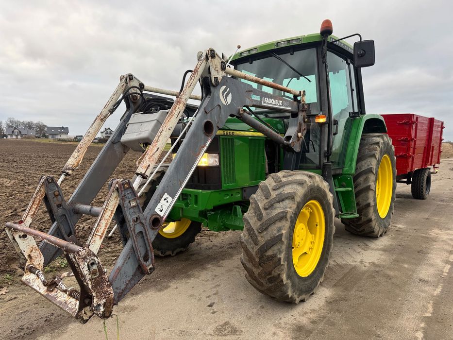 John Deere 6200 z turem samopoziomujący 3 sekcyjny sprowadzony
