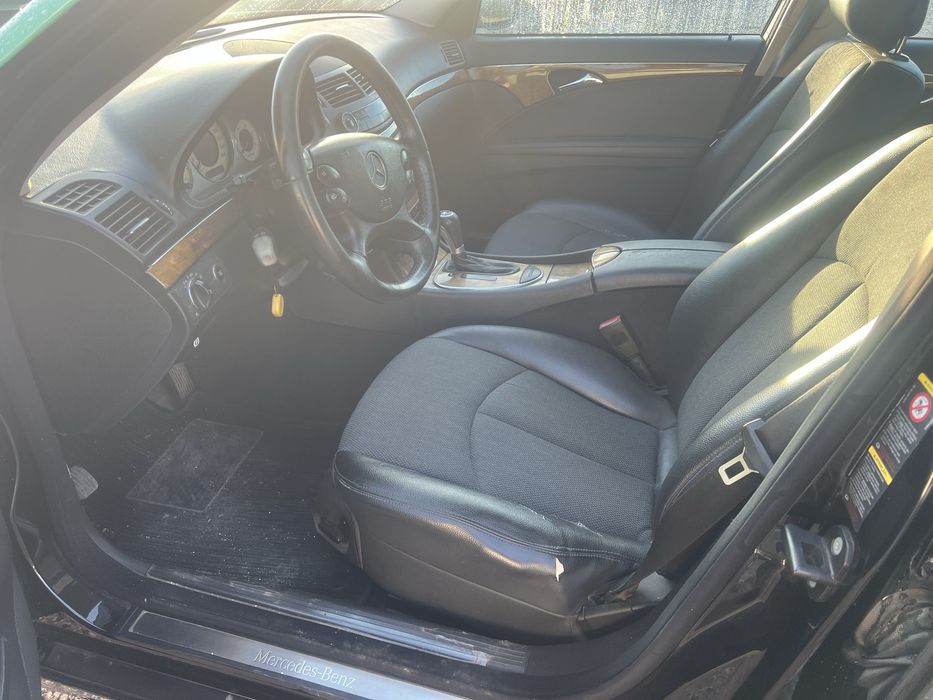 Mercedes Benz E220 Avantgarde