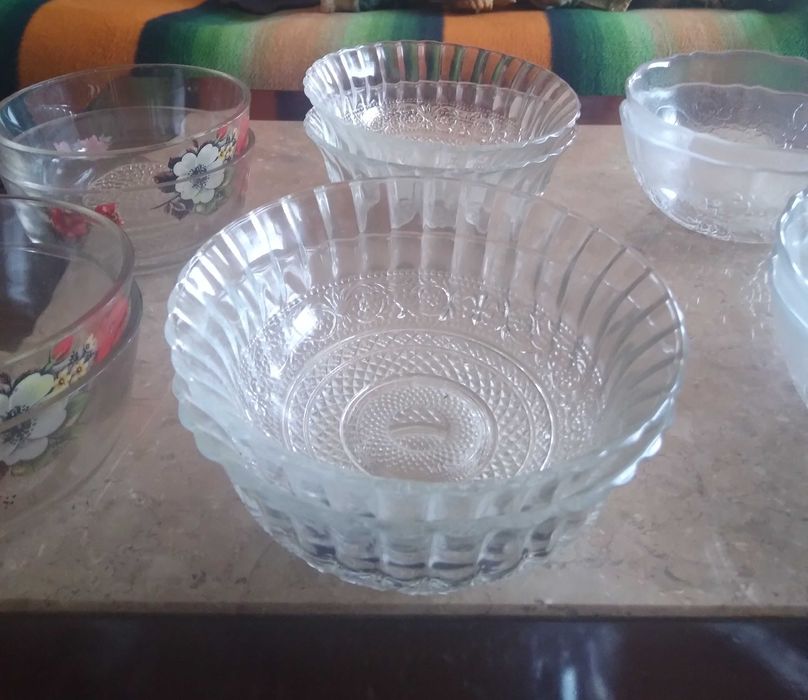 Tacas sobremesa, varias pecas separadas ,1 eur cada total 29 pecas.