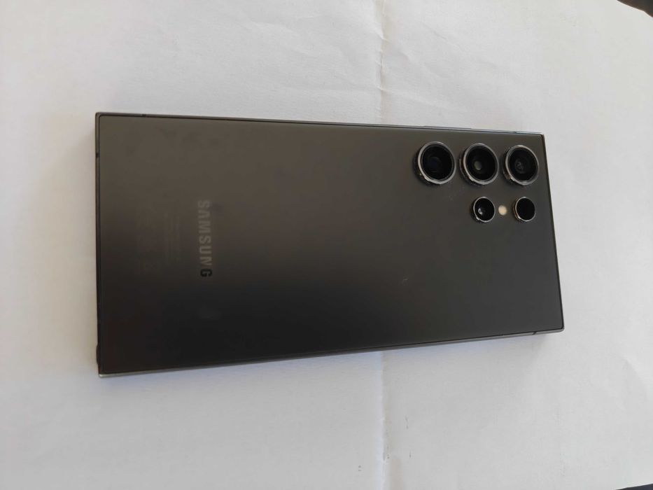 Samsung S24 Ultra 12GB / 512 GB Titanium Black idealny