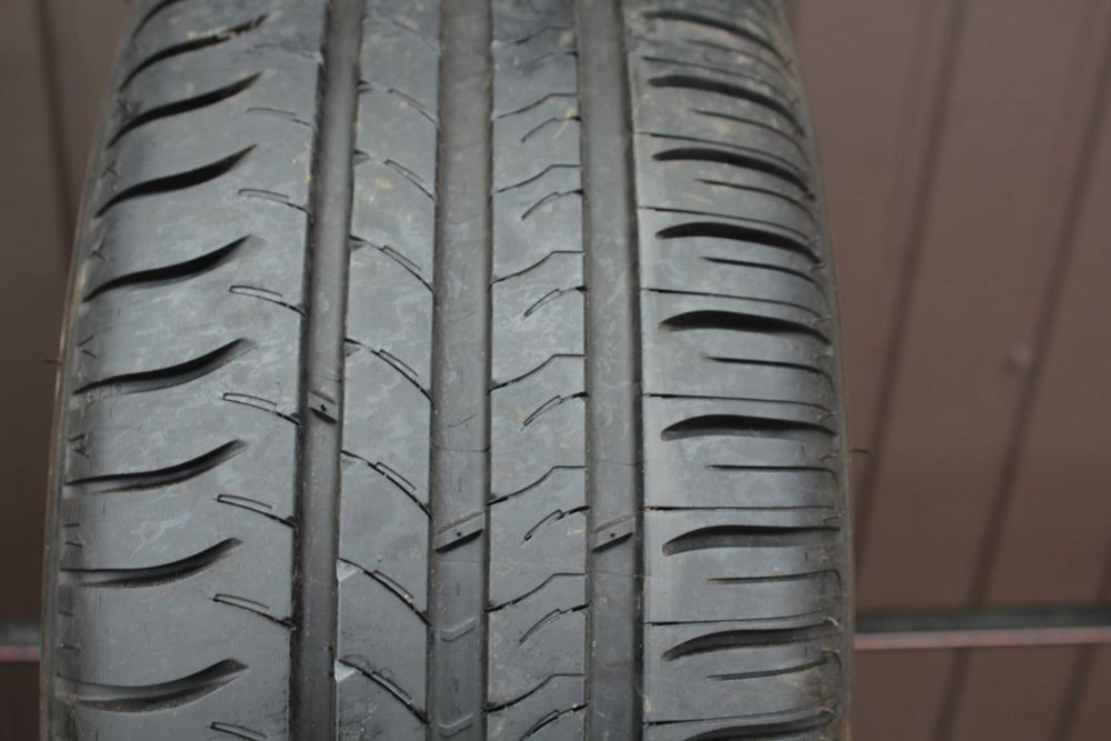 195 50 R15 Michelin Energi Saver