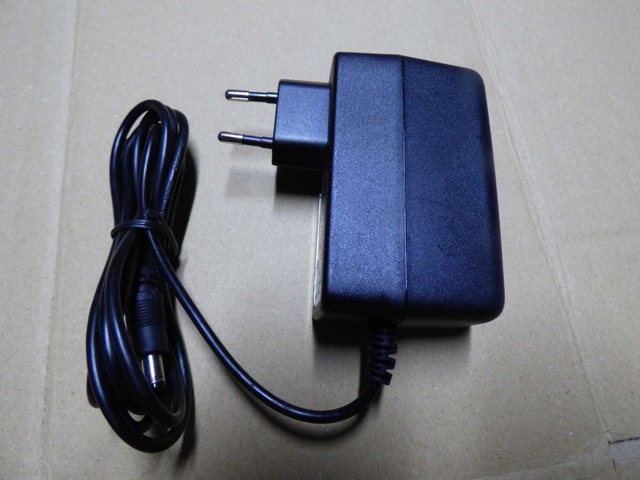 Електрошрот 12В 12V 3.0A 36W Блок Deutsche Telekom блок живлення black