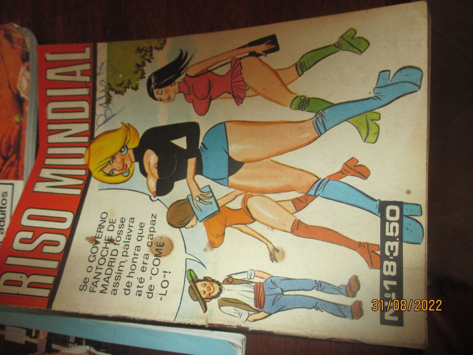 3 revistas antigas de humor e banda desenhada