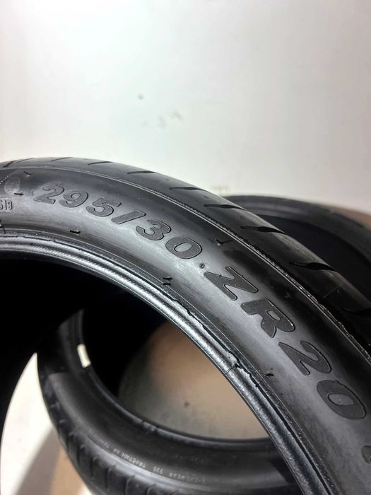 Pneus Pirelli Pzero - 295/30/20 - Como NOVOS