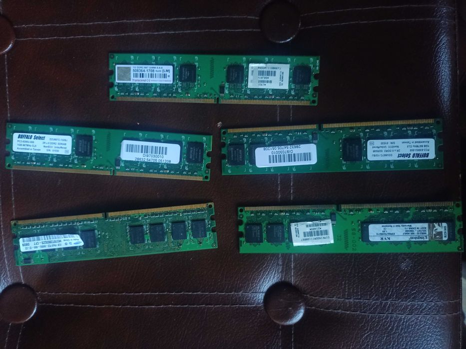 Vendo Memórias 1gb 667