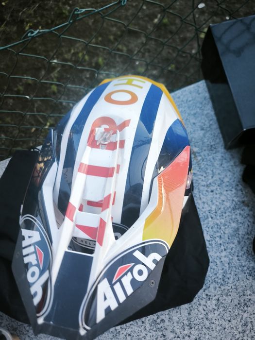 Vendo capacete Airoh