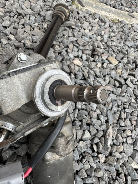 Рулева рейка suzuki sx4 з пробігом 90 тис по Європі