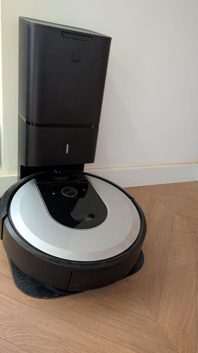 i Robot Roomba i7